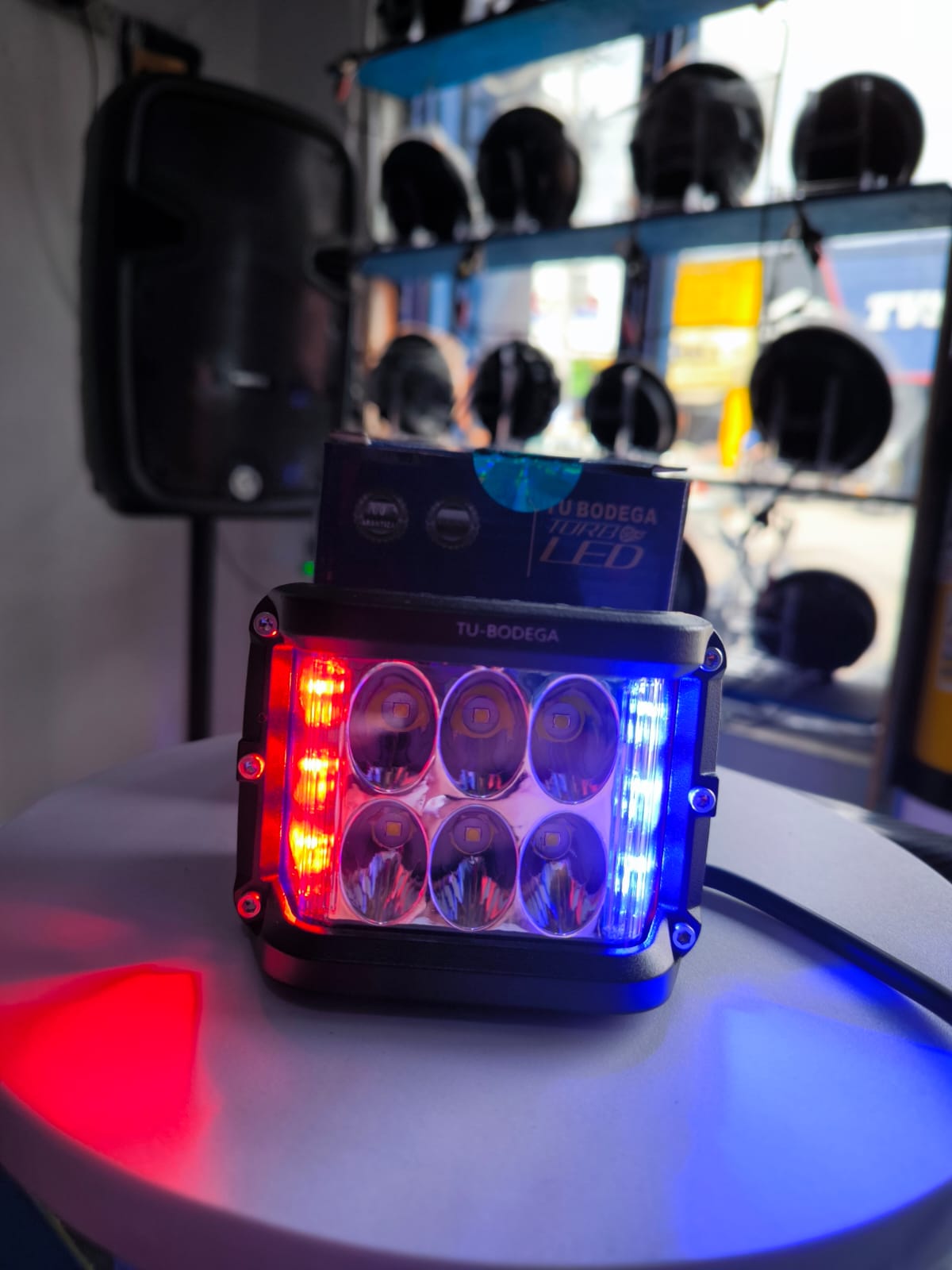 PAR DE EXPLORADORAS FEDERALES (TB041)